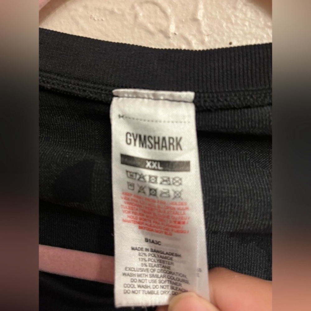 Gymshark Long Sleeve Crop Top - Picture 5 of 8